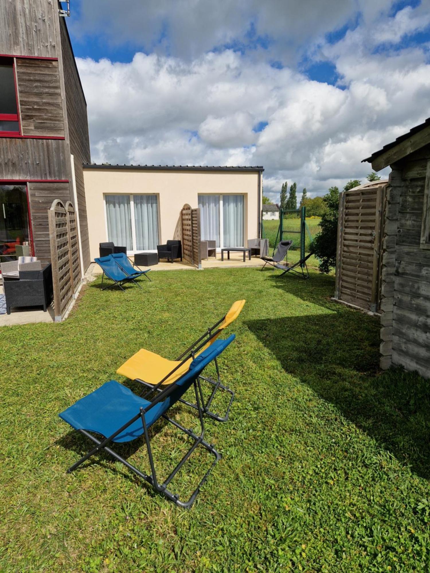 Holiday home 2 Pers Le Bleuet Entre Loire Et Sologne *